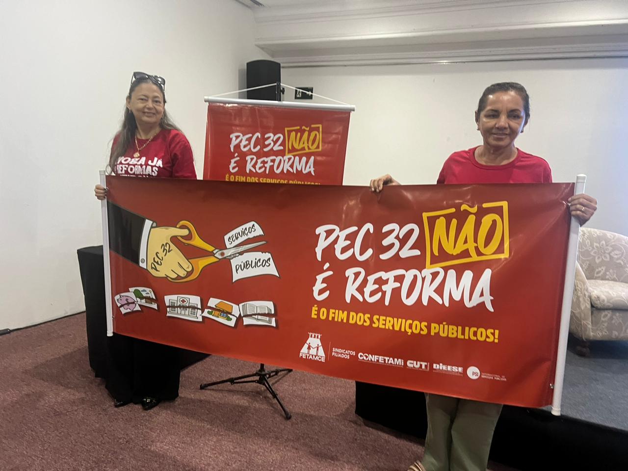 *PEC 32 não é reforma é o fim dos serviços públicos*.