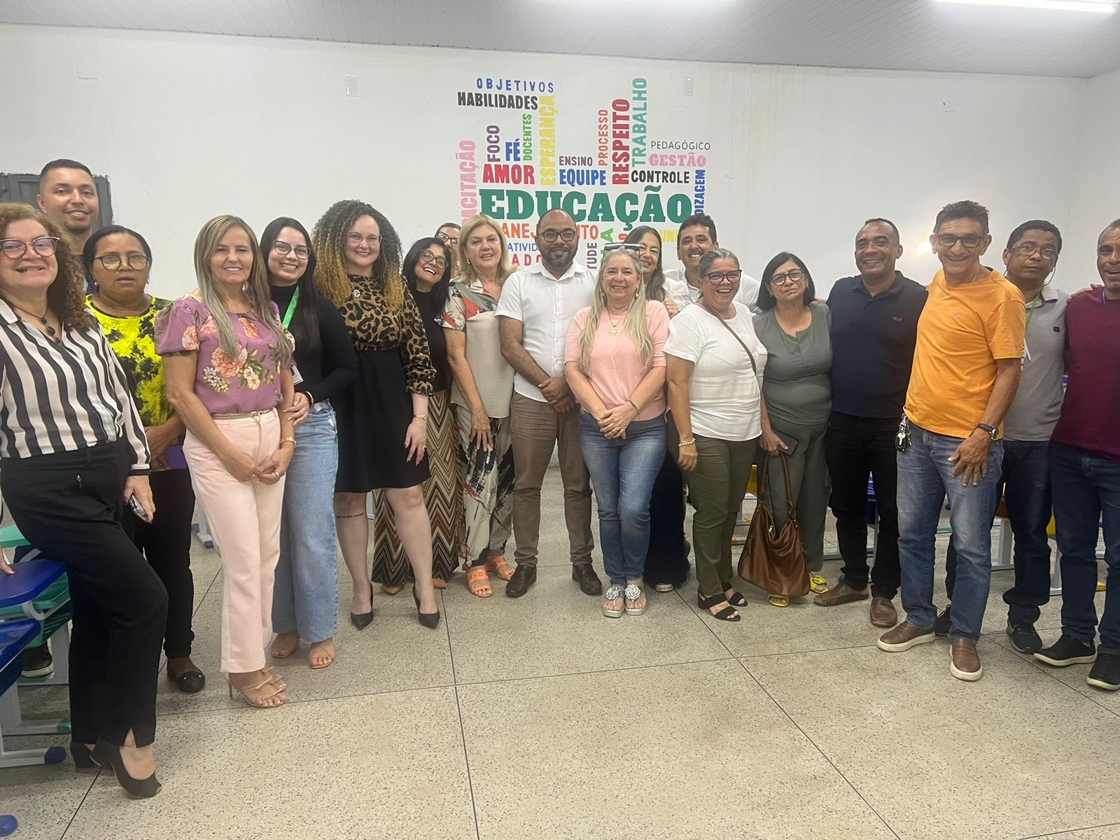 SERVIDORES PÚBLICOS DA EDUCAÇÃO SERÃO BONIFICADOS COM RECURSOS DO FUNDEB